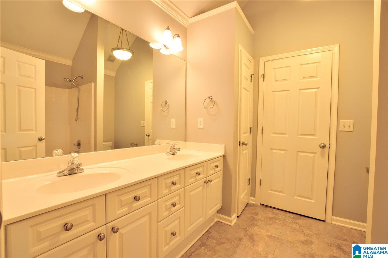 411 Midridge Lane Pelham, AL 35124 - Photo 14 of 23