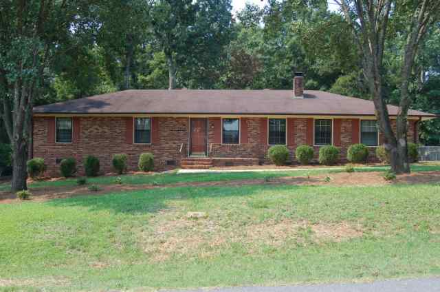 204 Keystone Drive Anderson, SC 29621 - Photo 1 of 8 Gallery Image 1