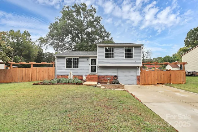 $329,900 | 1919 O O'Hara Drive, Charlotte, NC 28273