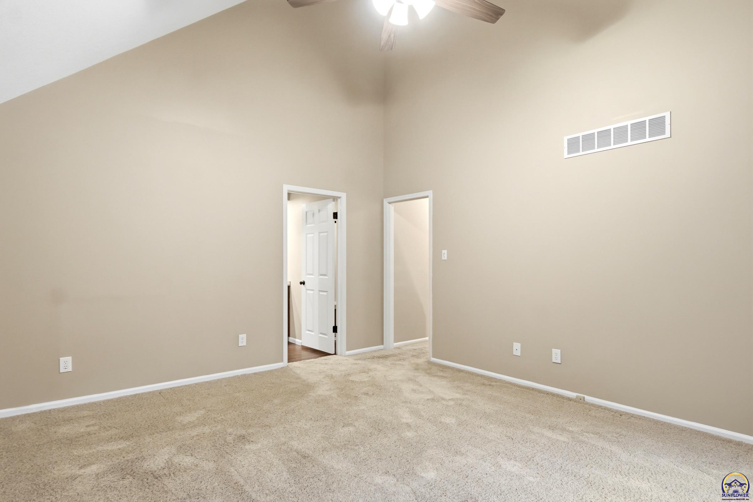 84 Southwest Pepper Tree Lane Topeka, KS 66611 - Photo 28 of 51