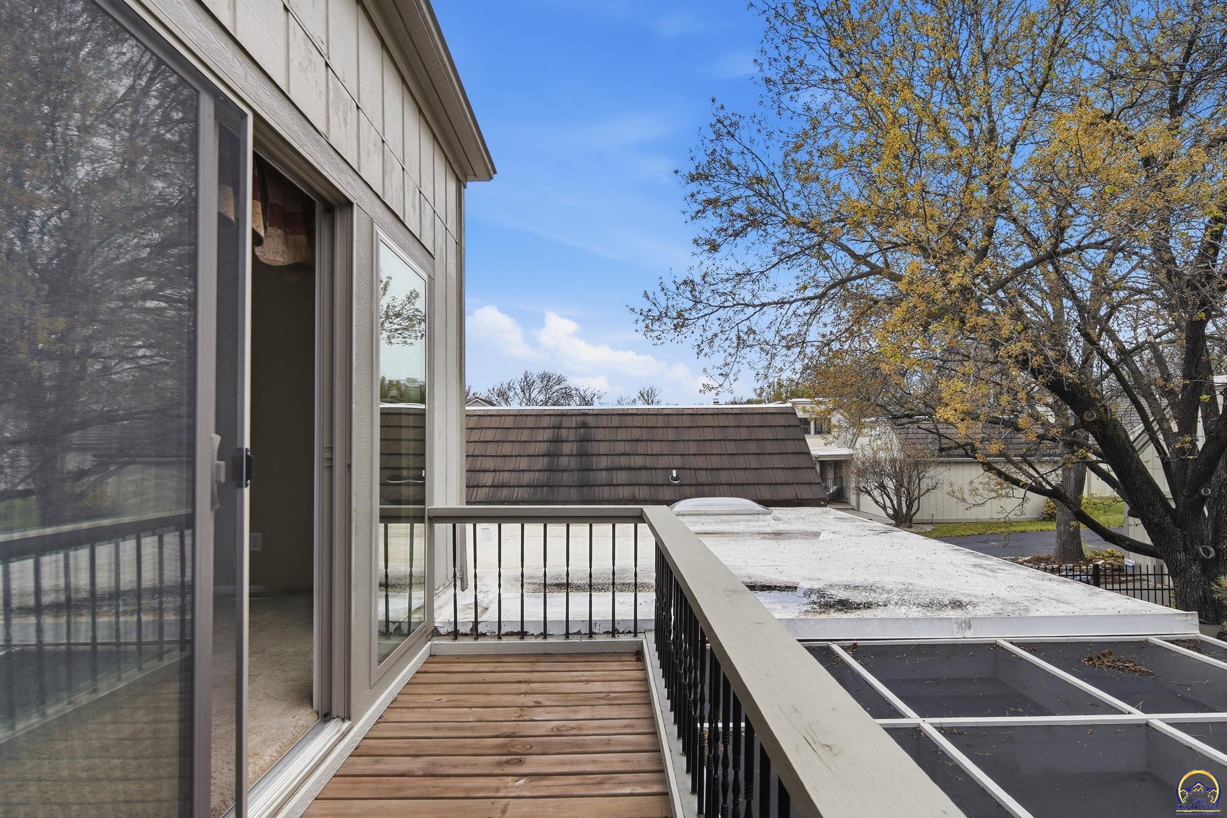 84 Southwest Pepper Tree Lane Topeka, KS 66611 - Photo 36 of 51