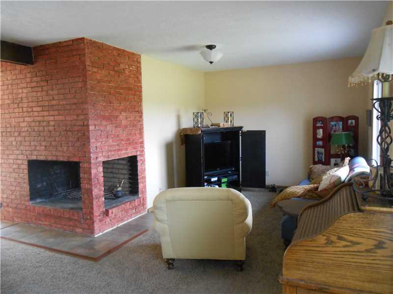 232 Marguerite Road Latrobe, PA 15650 - Photo 6 of 25 Family Room.