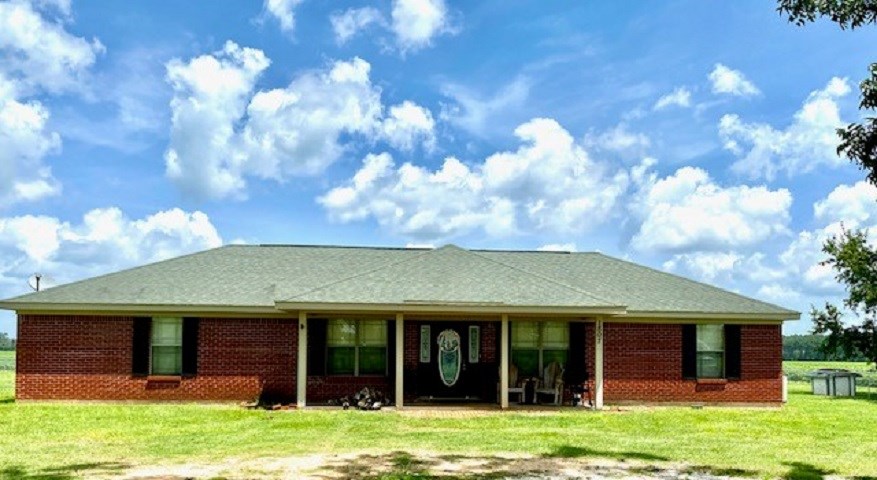 1807 Taylor Circle Atmore, AL 36502 - Photo 1 of 19