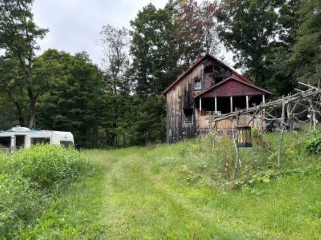 $50,000 | 6 Mill Street, Marlow, NH 03456
