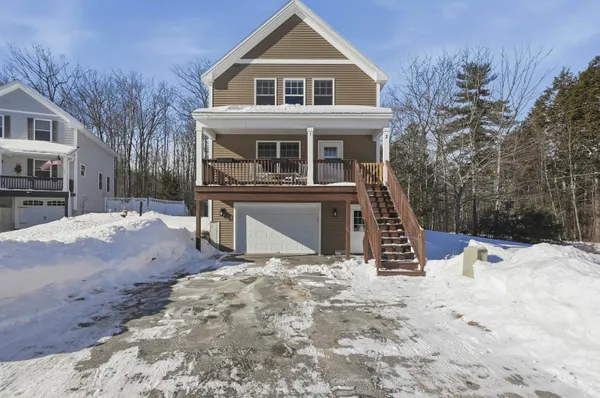 $450,000 | 2 Yearling Drive, Unit 1, Barrington, NH 03825