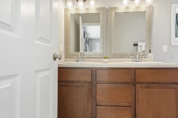 $450,000 | 2 Yearling Drive, Unit 1, Barrington, NH 03825