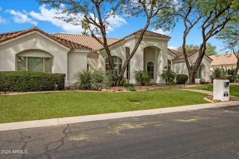 $2,249,000 | 9646 East Laurel Lane, Scottsdale, AZ 85260