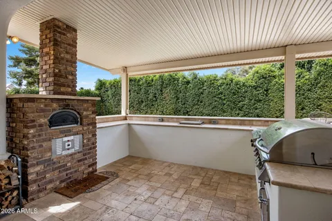 $2,249,000 | 9646 East Laurel Lane, Scottsdale, AZ 85260
