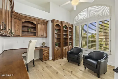 $2,249,000 | 9646 East Laurel Lane, Scottsdale, AZ 85260