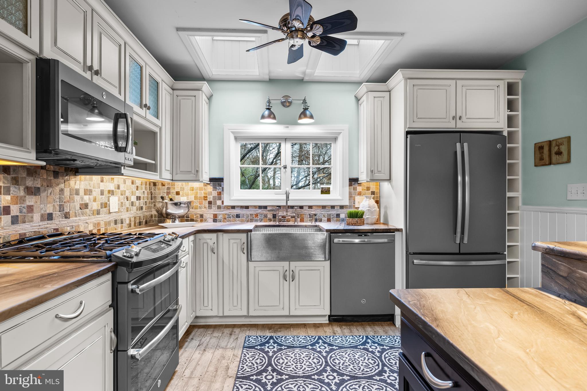 1914 Ruxton Road Baltimore, MD 21204 - Photo 18 of 57 Kitchen