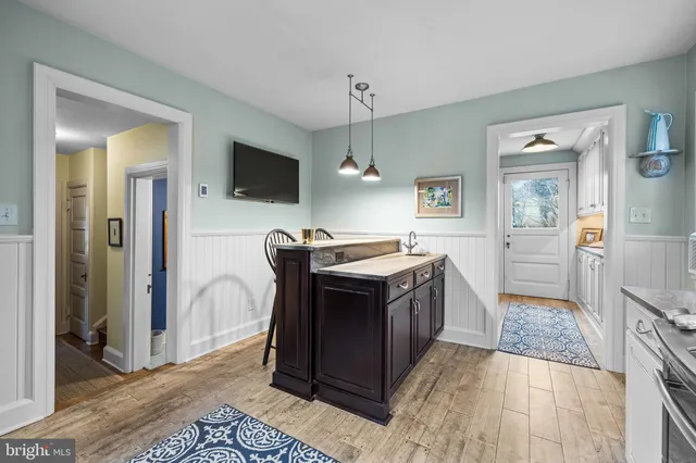 $1,225,000 | 1914 Ruxton Road, Baltimore, MD 21204