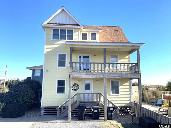 $789,000 | 25234 Mac-Oca Drive, Waves, NC 27982