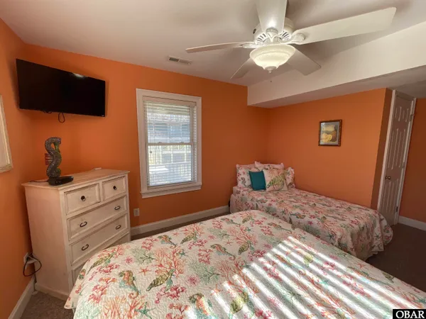 $789,000 | 25234 Mac-Oca Drive, Waves, NC 27982