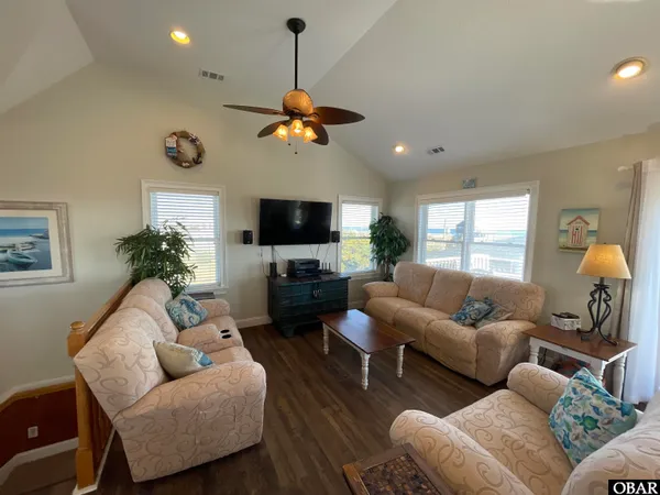 $789,000 | 25234 Mac-Oca Drive, Waves, NC 27982