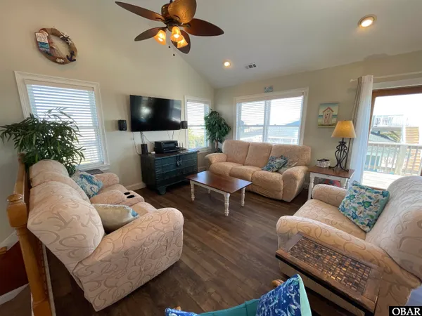 $789,000 | 25234 Mac-Oca Drive, Waves, NC 27982