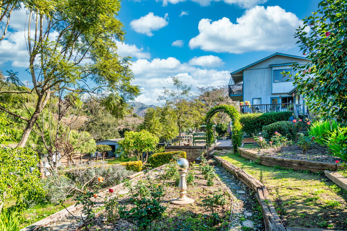 7031 Shepard Mesa Road Carpinteria, CA 93013 - Photo 25 of 30 Garden