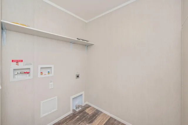 a view of utility room