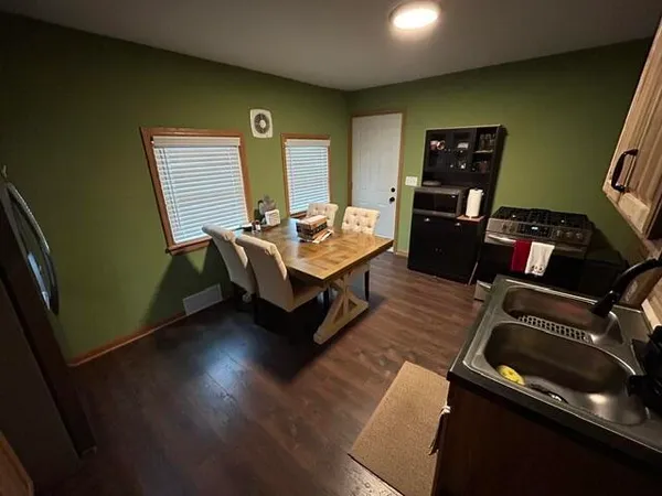 $250,000 | 1422 North 26th Street, Unit 1422A1424, Milwaukee, WI 53205