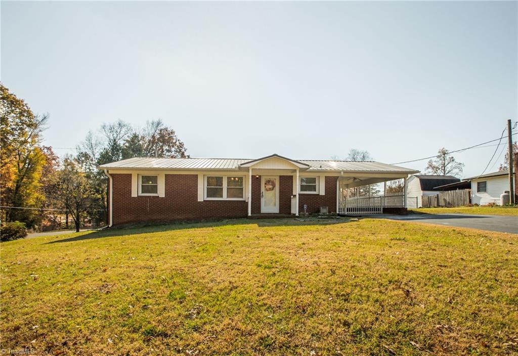 203 Reese Road High Point, NC 27265 - Photo 4 of 31 Gallery Image 4