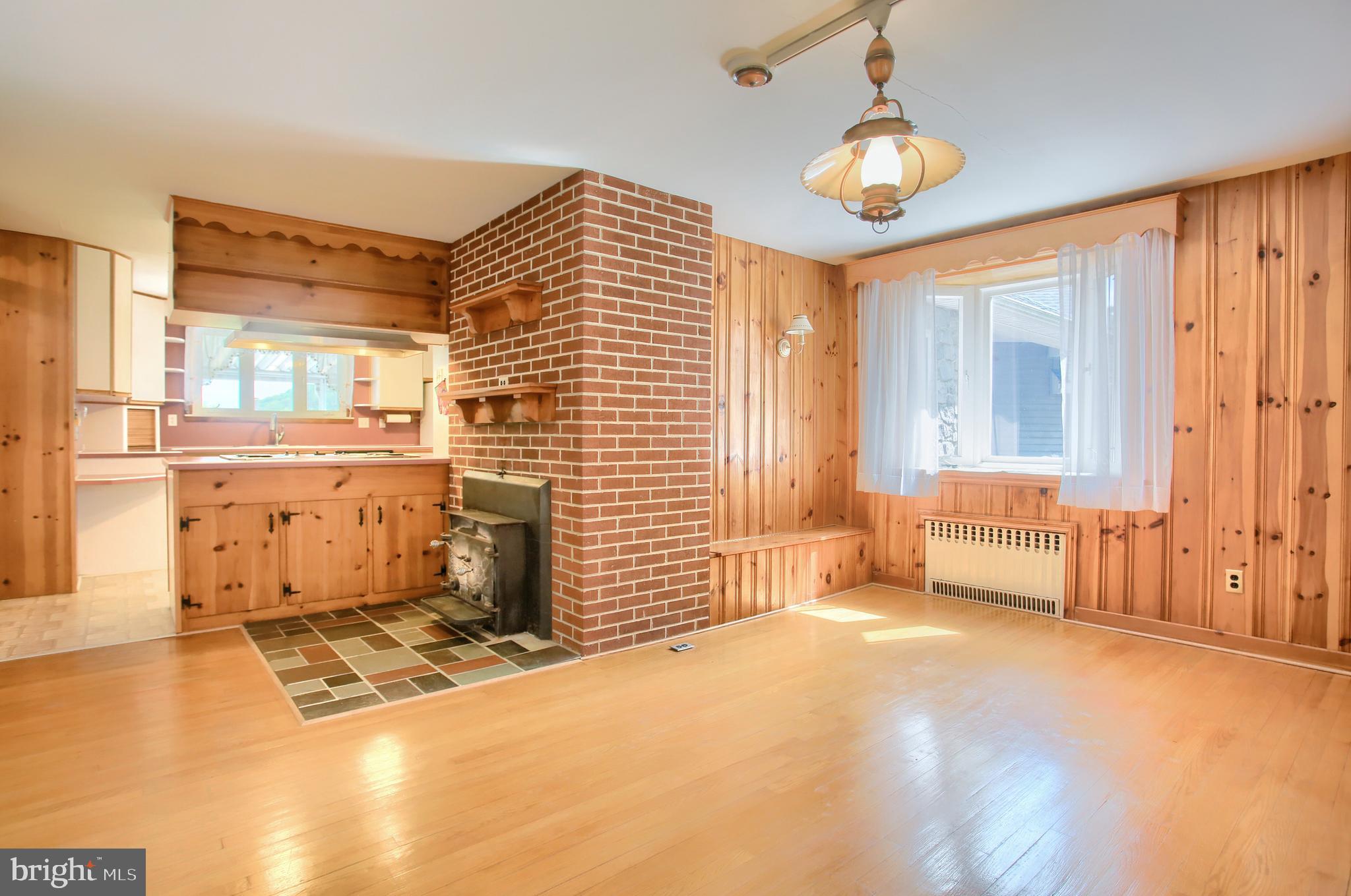 10331 Raccoon Valley Road Ickesburg, PA 17062 - Photo 8 of 54 Gallery Image 8