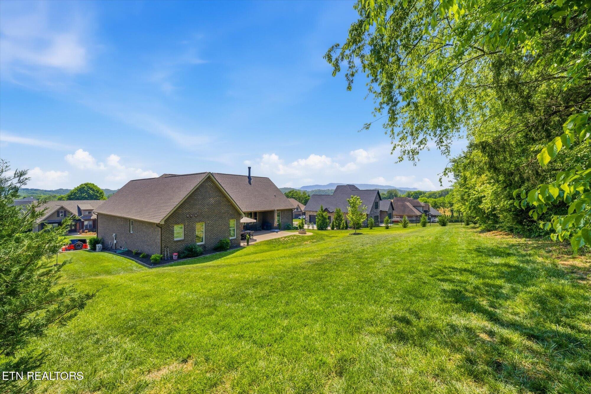 1402 Rippling Waters Circle Sevierville, TN 37876 - Photo 37 of 41 Gallery Image 37