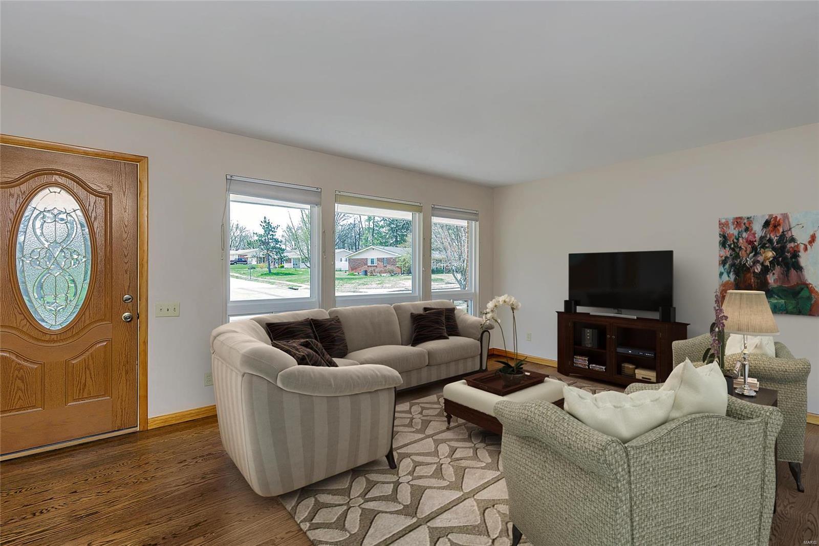 9173 Garber Road St. Louis, MO 63126 - Photo 2 of 26 Gallery Image 2