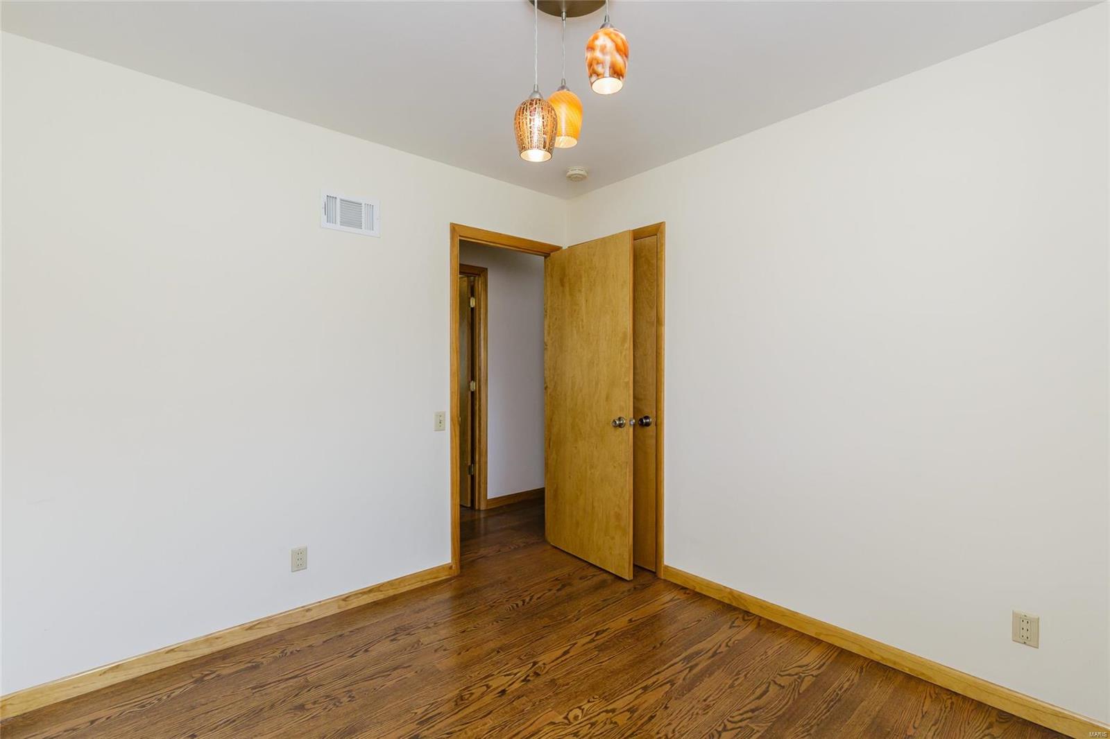 9173 Garber Road St. Louis, MO 63126 - Photo 15 of 26 Gallery Image 15