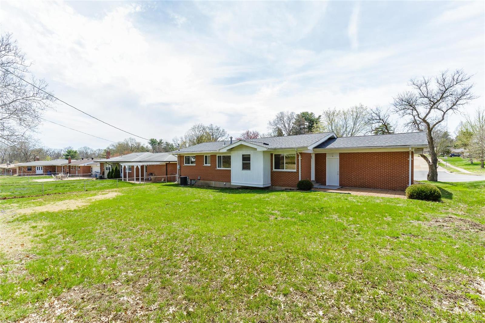 9173 Garber Road St. Louis, MO 63126 - Photo 22 of 26 Gallery Image 22