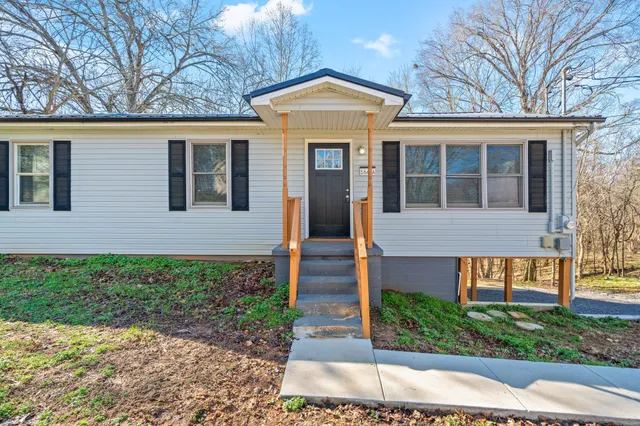 $1,025 | 1642 Keesee Road, Clarksville, TN 37040