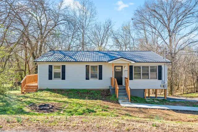 $1,025 | 1642 Keesee Road, Clarksville, TN 37040