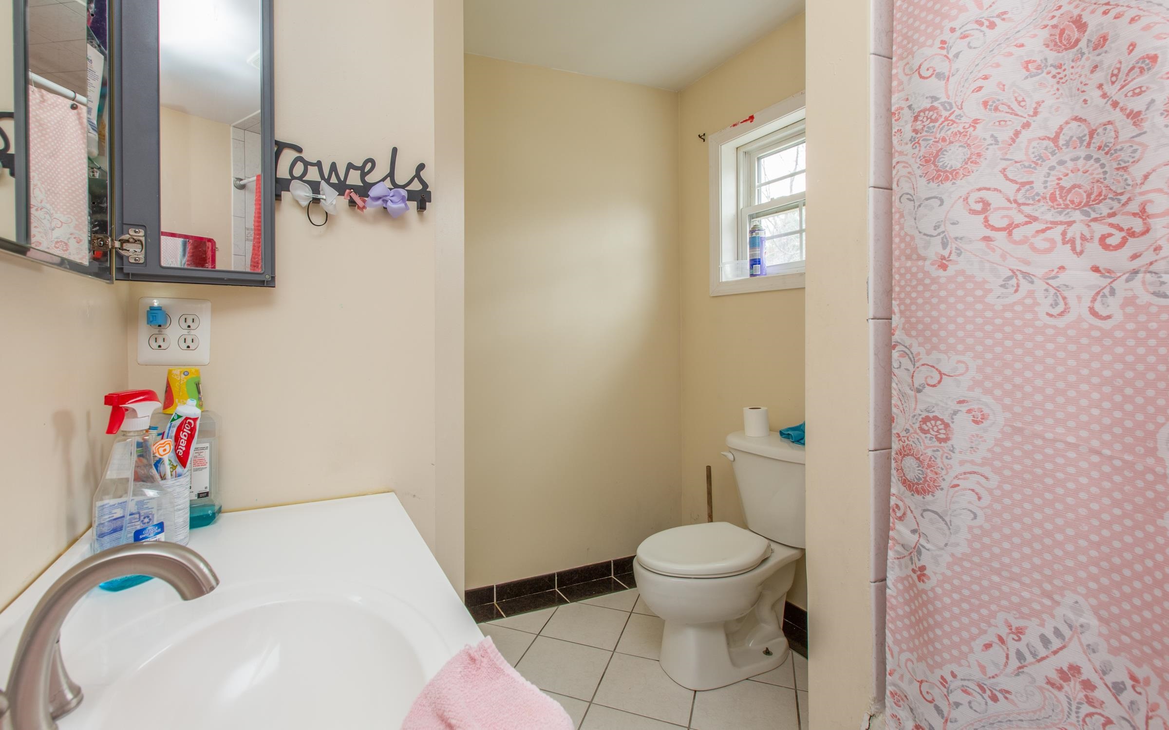 177 South Mammoth Road Manchester, NH 03109 - Photo 26 of 37