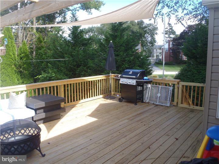 507 Hawarden Road Springfield, PA 19064 - Photo 10 of 19 Deck