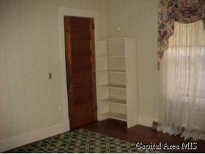 1030 West Fayette Avenue Springfield, IL 62704 - Photo 4 of 9
