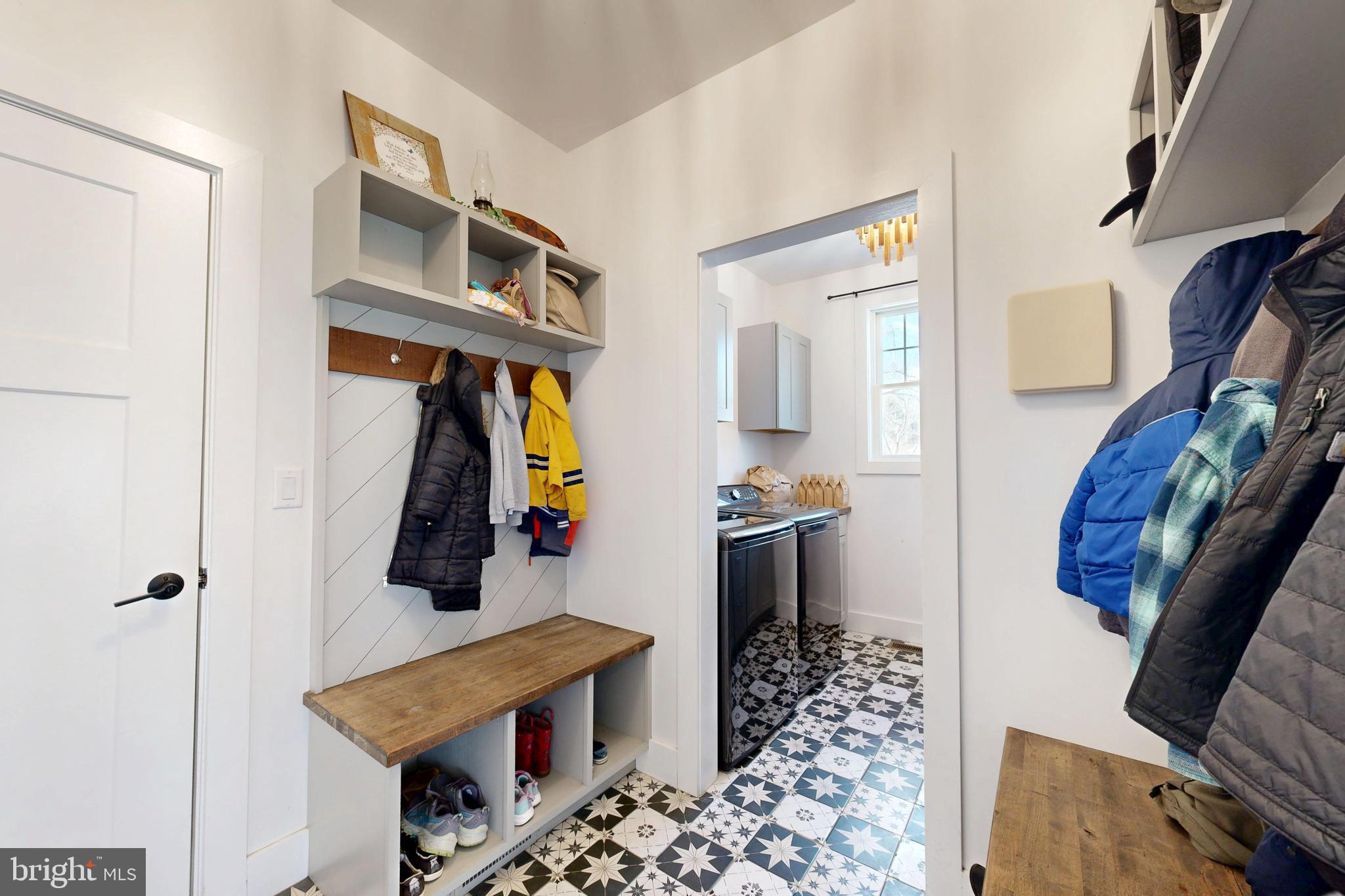 23730 Henry Road Ridgely, MD 21660 - Photo 19 of 28 a walk in closet