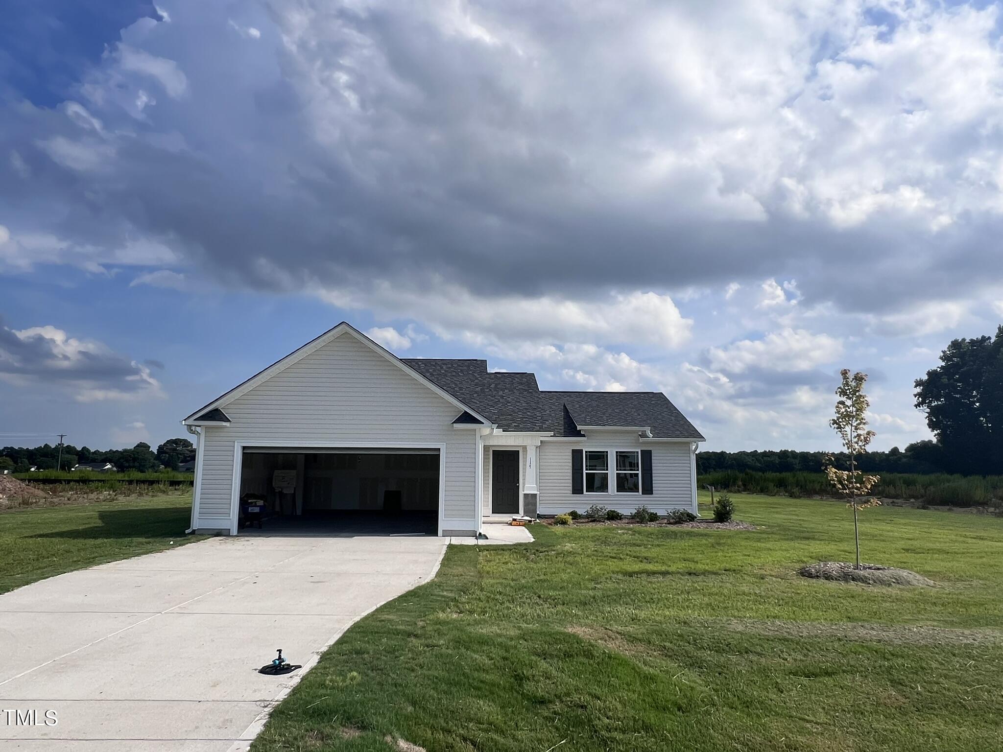 117 Grace Ridge Benson, NC 27504 - Photo 1 of 17 IMG_1673