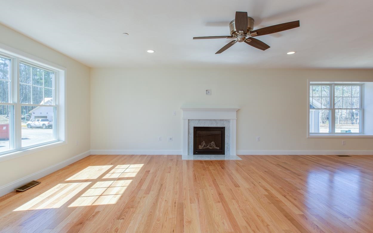 68 Abacoa Road Pelham, NH 03076 - Photo 11 of 33