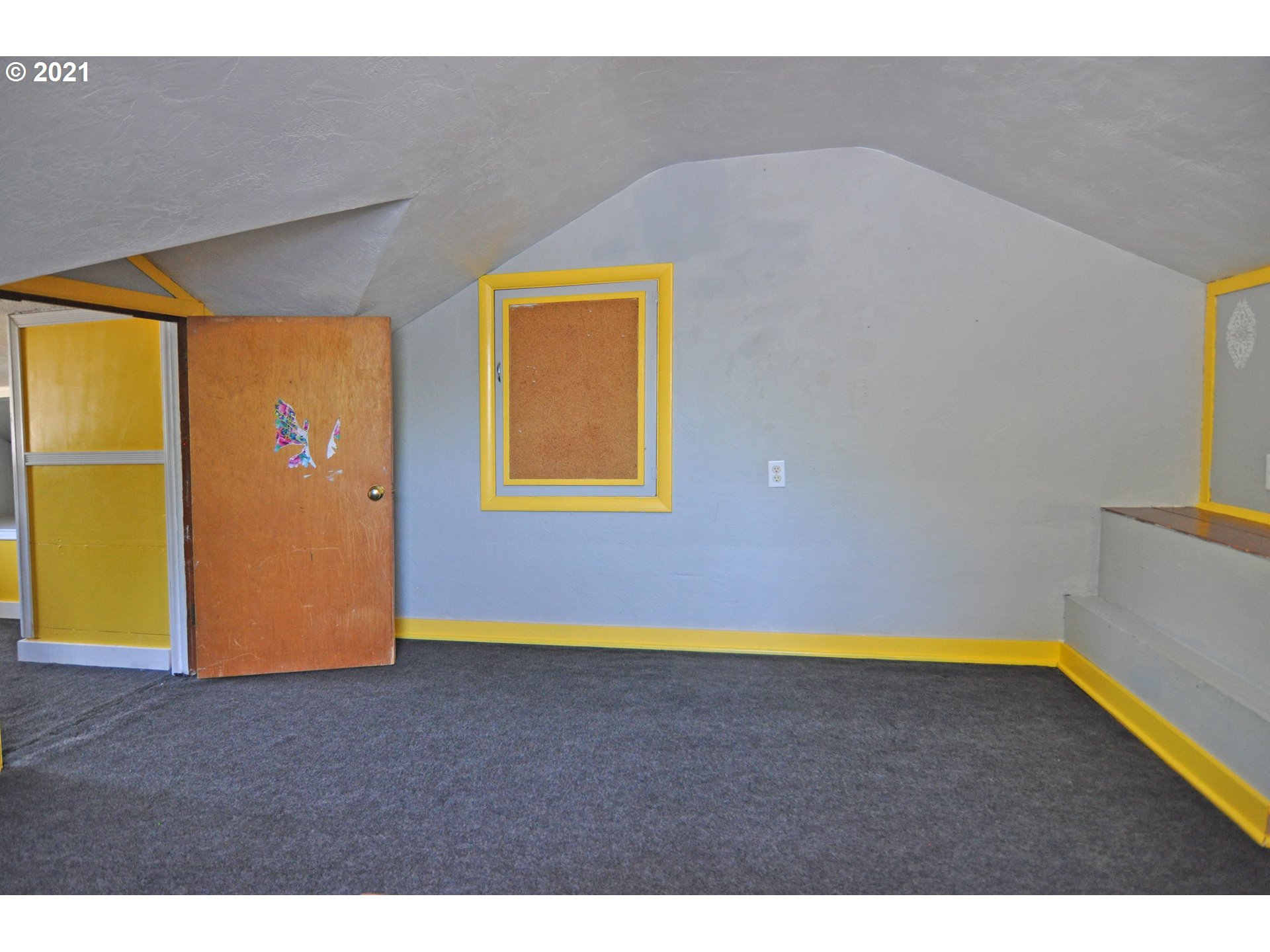 1933 I Street Springfield, OR 97477 - Photo 17 of 23