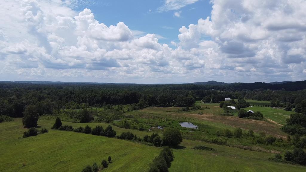 347 Strawhill Road Southeast Cleveland, TN 37323 - Photo 4 of 22 strawhill 4