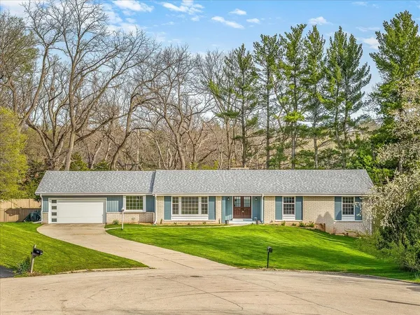 $369,900 | 2509 Driftwood Lane, Rockford, IL 61107