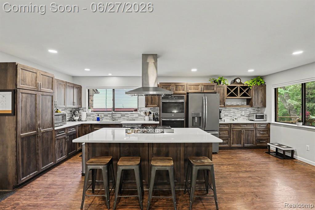 5134 Old Cove Road Clarkston, MI 48346 - Photo 4 of 27