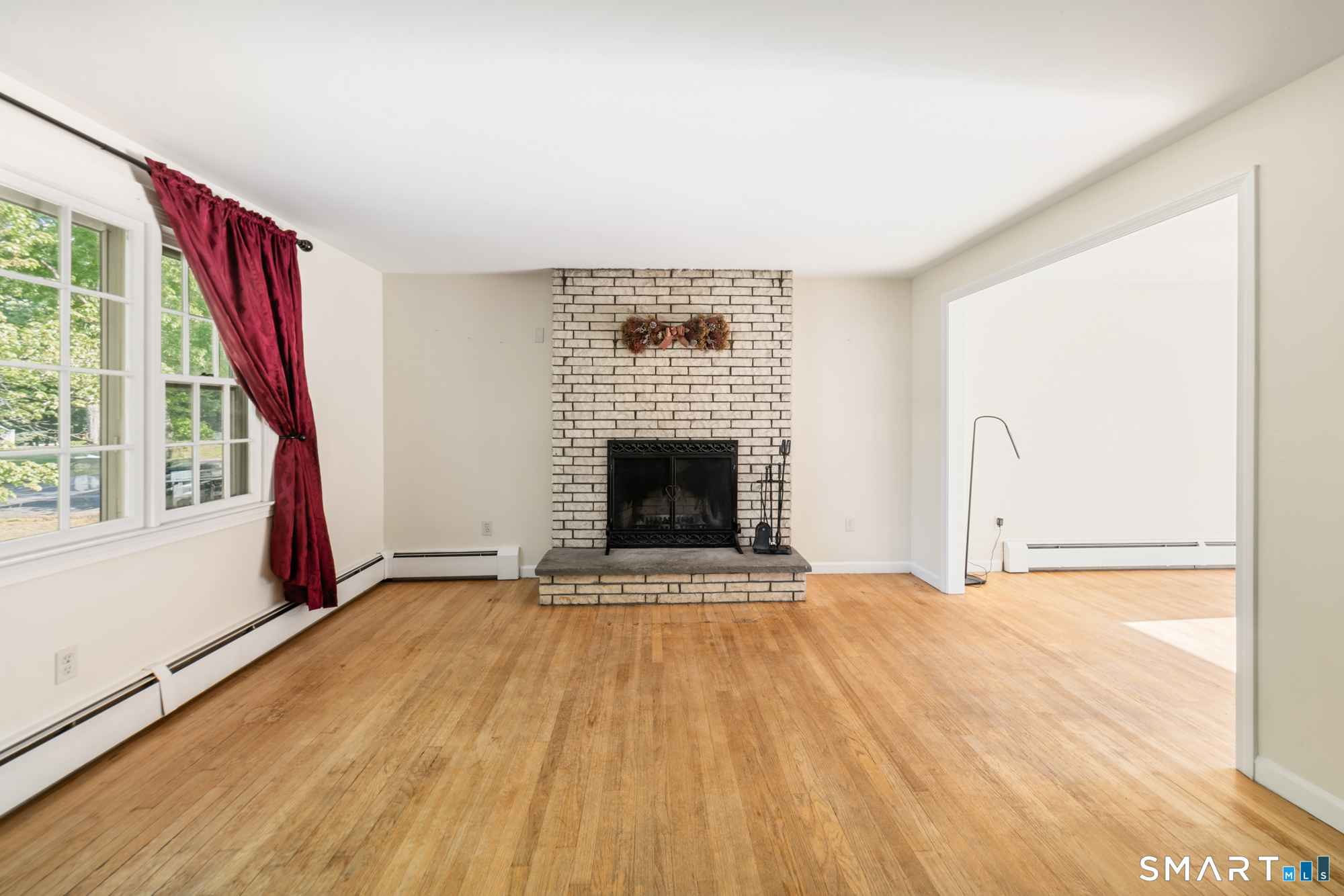 91 Booth Hill Road Shelton, CT 06484 - Photo 5 of 39