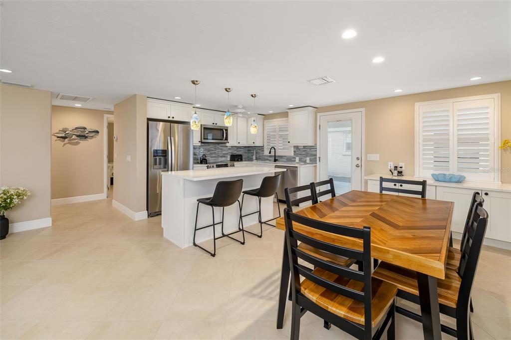 6140 Midnight Pass Road, Unit A10 Sarasota, FL 34242 - Photo 13 of 70 Gallery Image 13