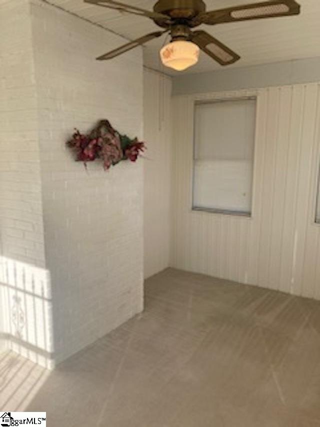 201 Pine Street Clinton, SC 29325 - Photo 16 of 26
