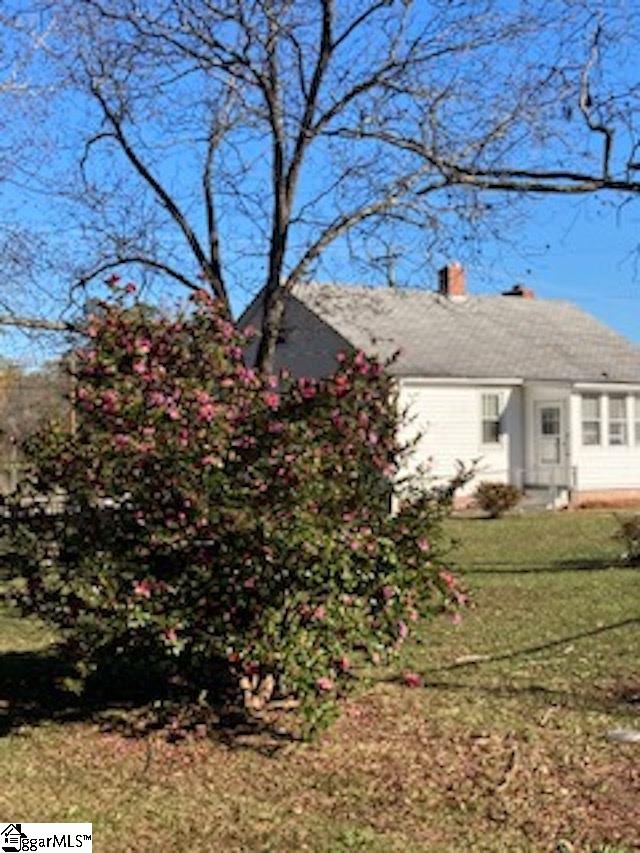 201 Pine Street Clinton, SC 29325 - Photo 23 of 26