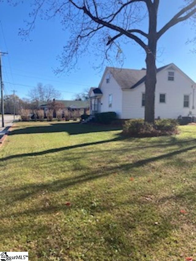 201 Pine Street Clinton, SC 29325 - Photo 25 of 26