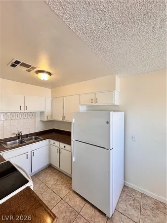 $1,254 | 3356 Sylvia Street, Unit 2, Las Vegas, NV 89121