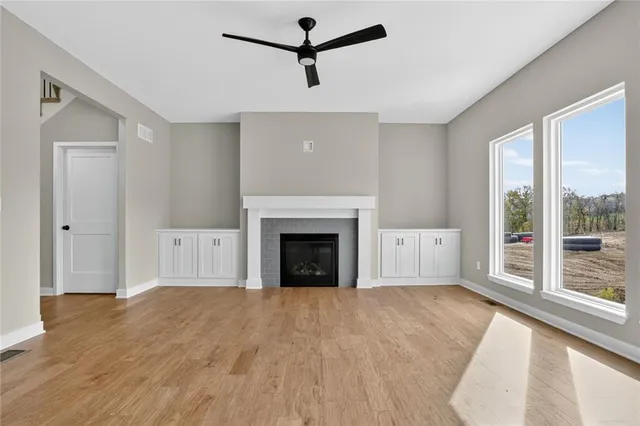 $454,999 | 16231 Giorgia Street, Parkville, MO 64152