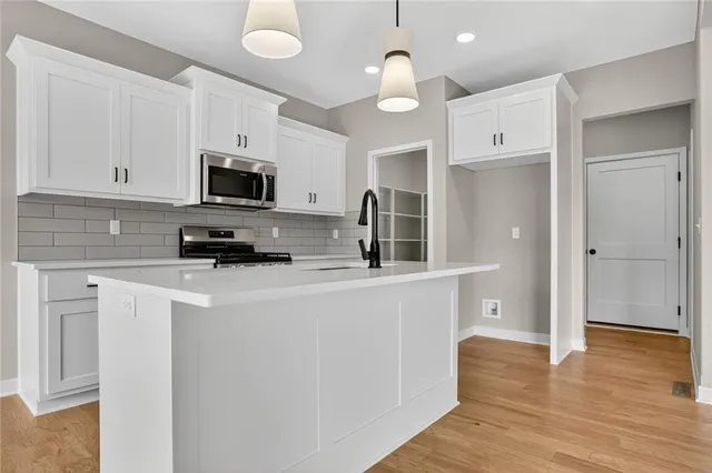 $454,999 | 16231 Giorgia Street, Parkville, MO 64152