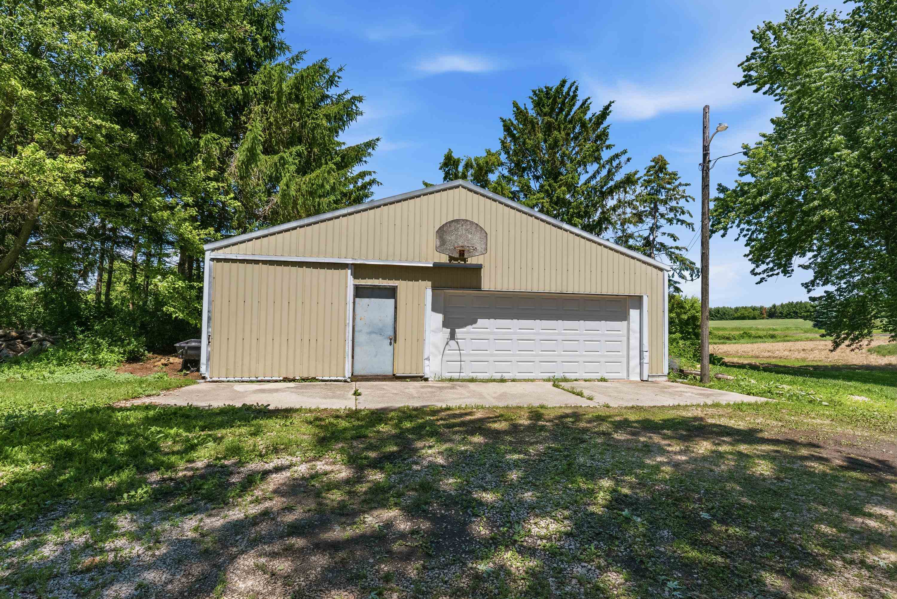 N4779 Highway 67 Iron Ridge, WI 53035 - Photo 27 of 40