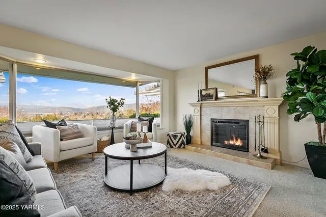 $515,000 | 620 Country Club Drive, Yakima, WA 98901